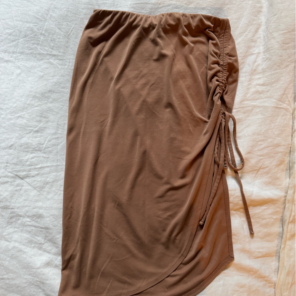 Open Edit | midi skirt